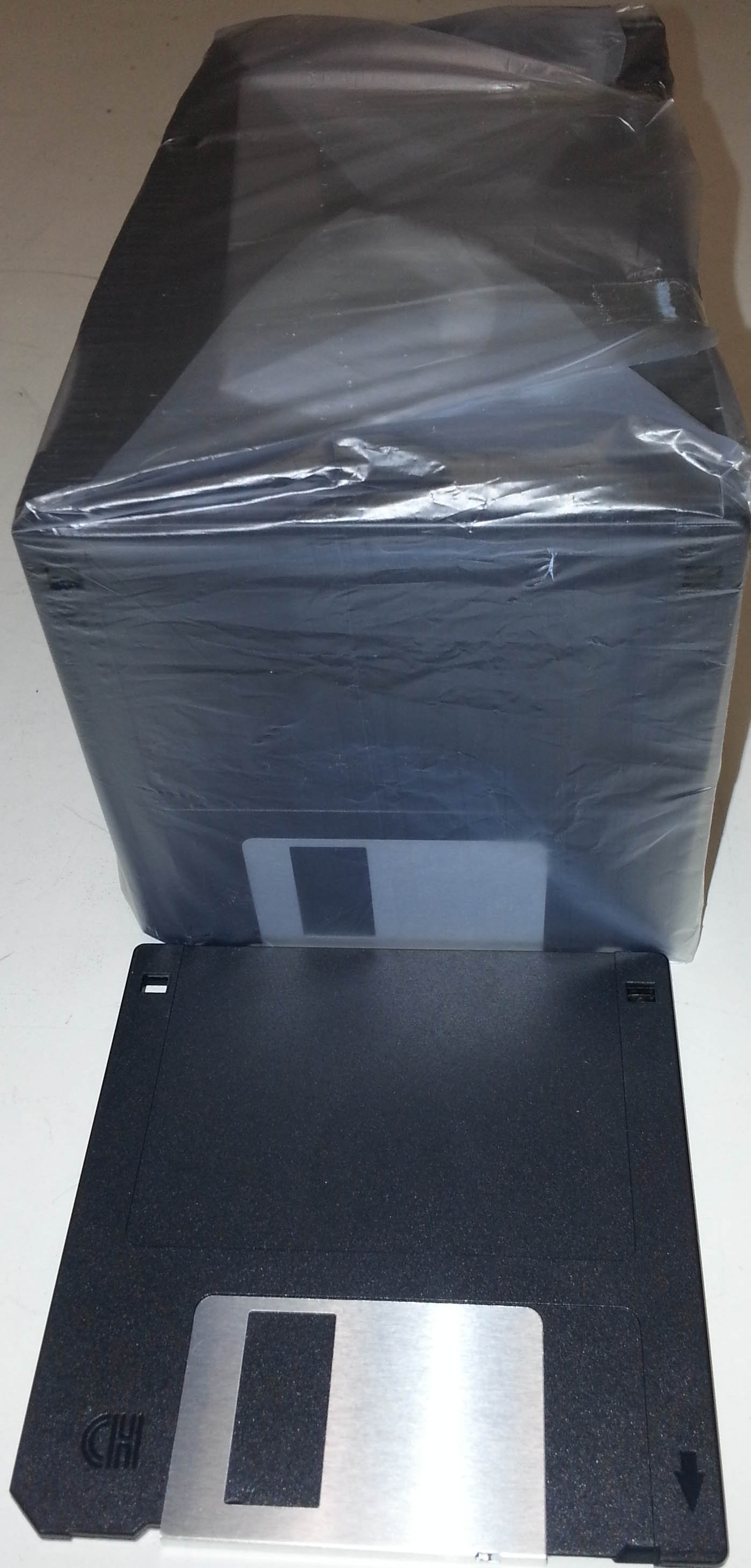 50 Floppy Disks Manufactured in 2011. Formatted 1.44 MB DS/HD MF-2HD 3.5 inch Diskettes 
